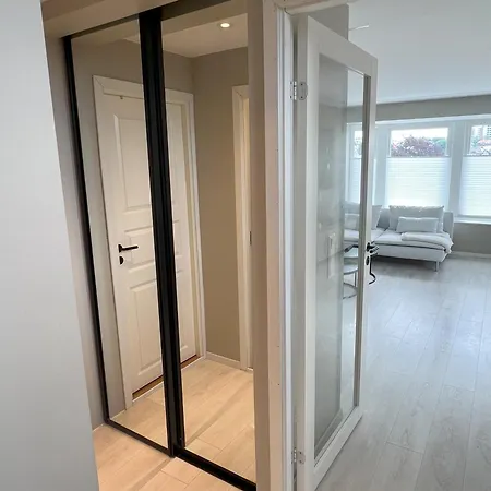 Large House With 3 Bedrooms And A Private Garden *