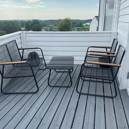 Appartamento Large House With 3 Bedrooms And A Private Garden *