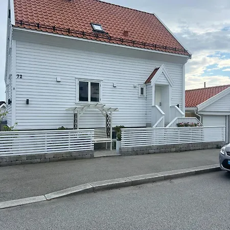 Large House With 3 Bedrooms And A Private Garden 公寓 *