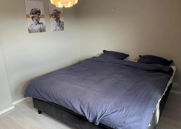 Apartament Large House With 3 Bedrooms And A Private Garden Stavanger