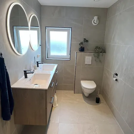 شقة Large House With 3 Bedrooms And A Private Garden ستافانجر